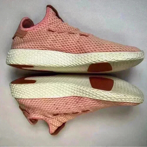 Adidas Hu Nmd Pharrell Williams Pink - Sz 7 men’s used but in great shape - Picture 4 of 14